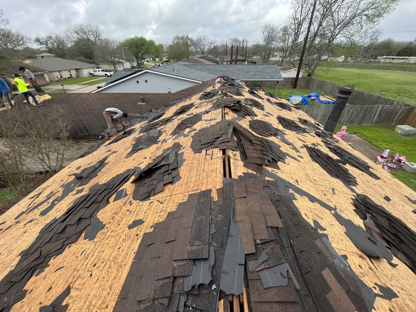 Roof replacement in Missouri City: before