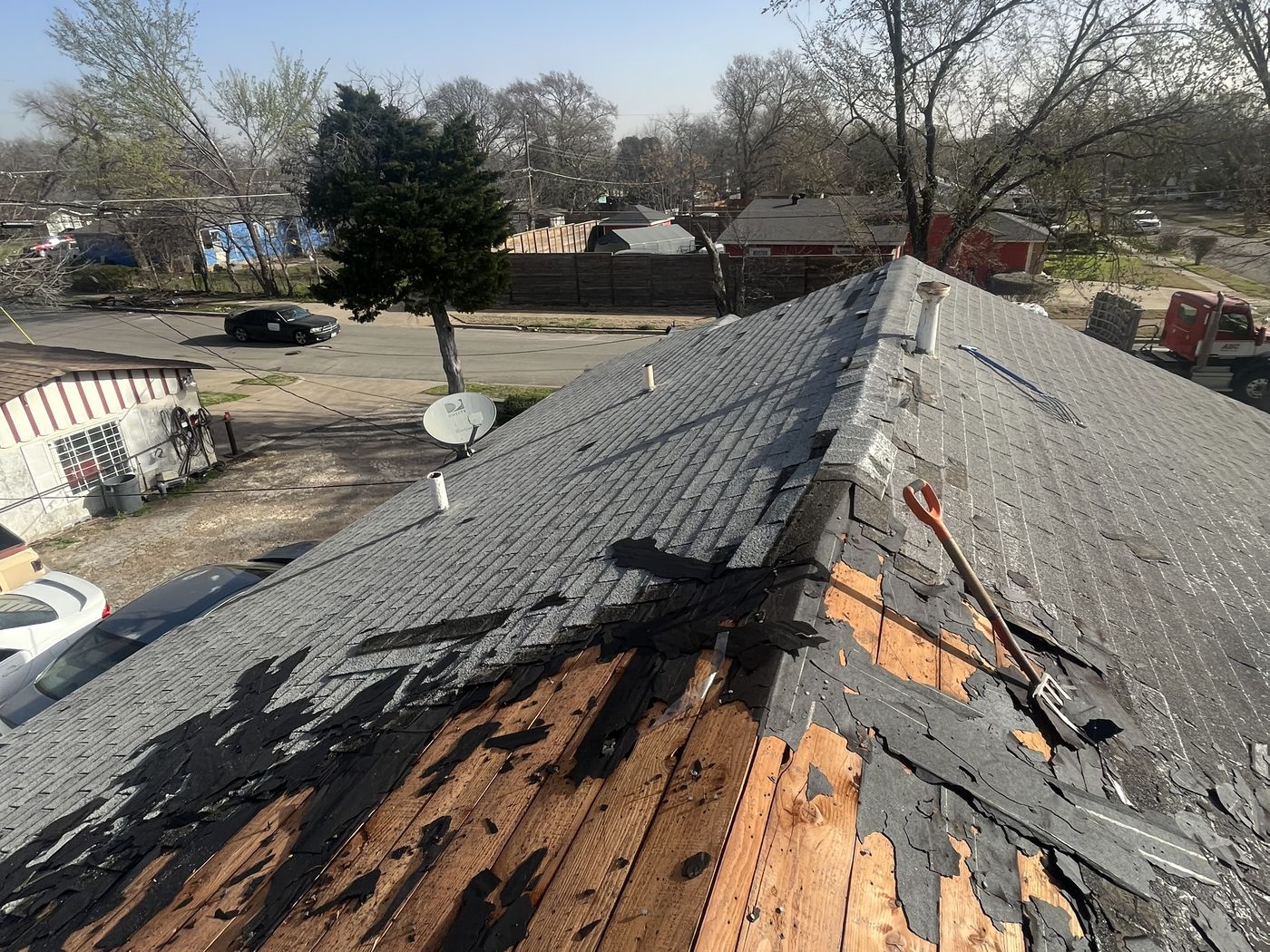 Roof replacement in Dallas: before